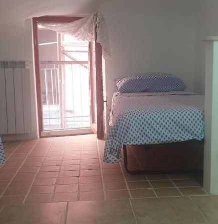 Appartement La Casa Nel Borgo à Gaète Extérieur photo